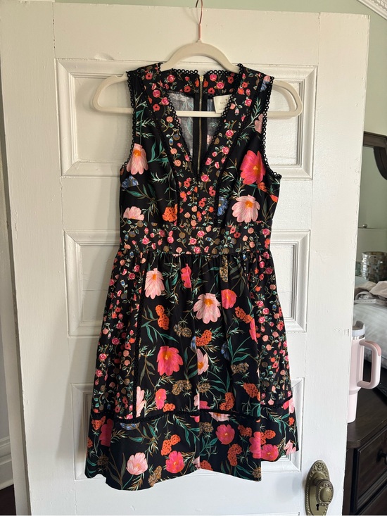 kate spade Dresses & Skirts - kate spade Black Floral Sleeveless V-Neck Mini Dress